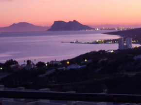 Manilva Townhouse with spectacular views of Gibraltar